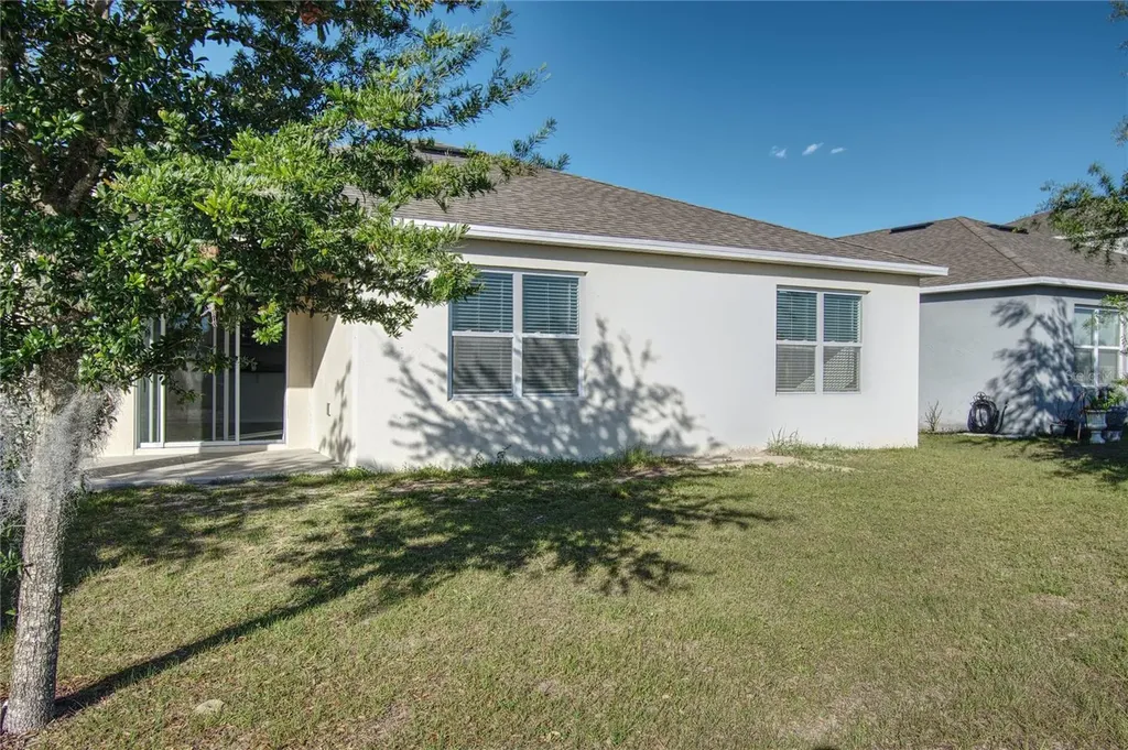 521 Nicken Grove Davenport FL 33837