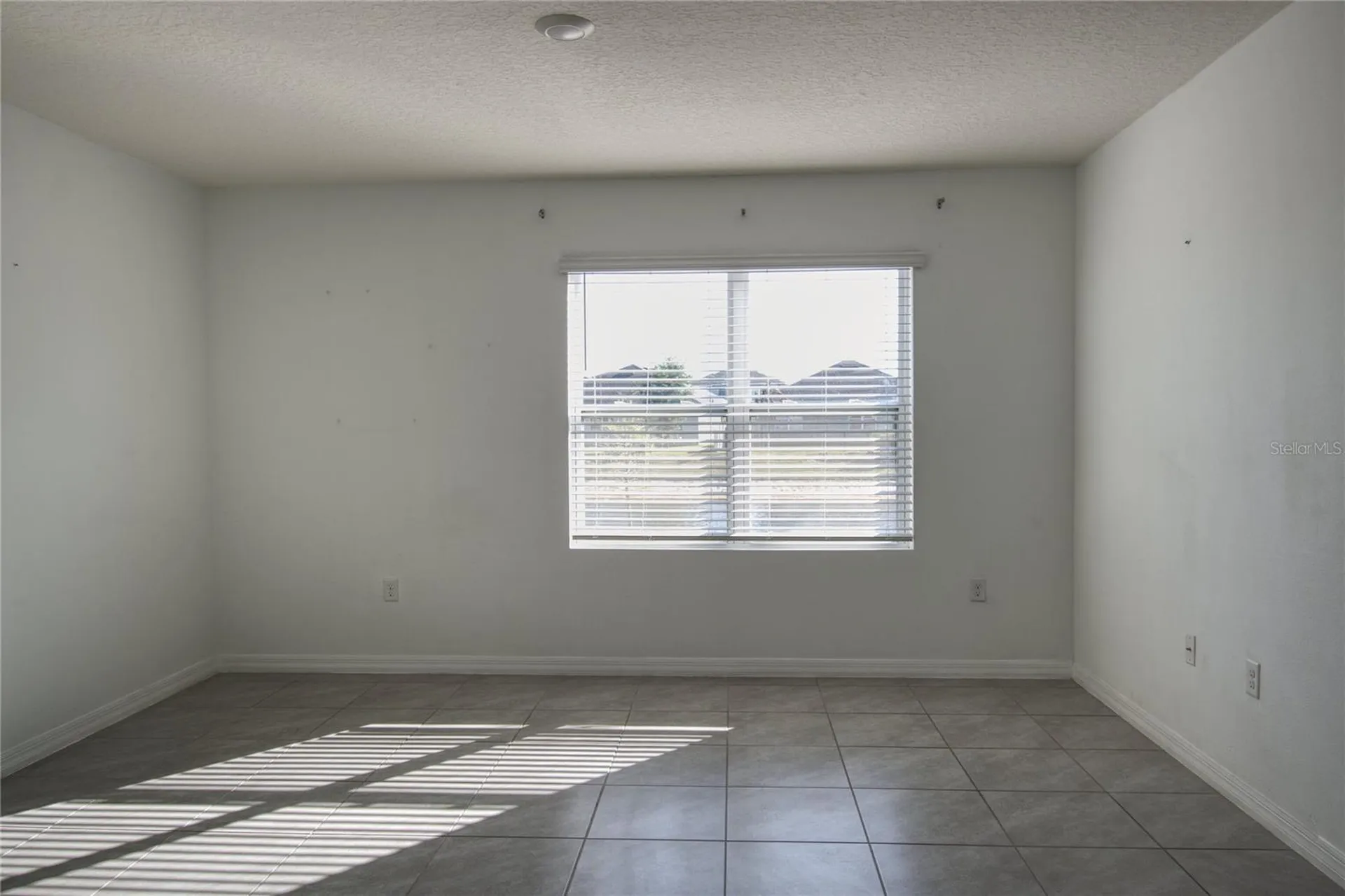 521 Nicken Grove Davenport FL 33837