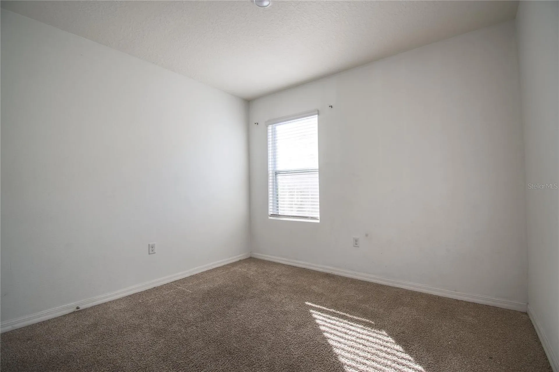 521 Nicken Grove Davenport FL 33837