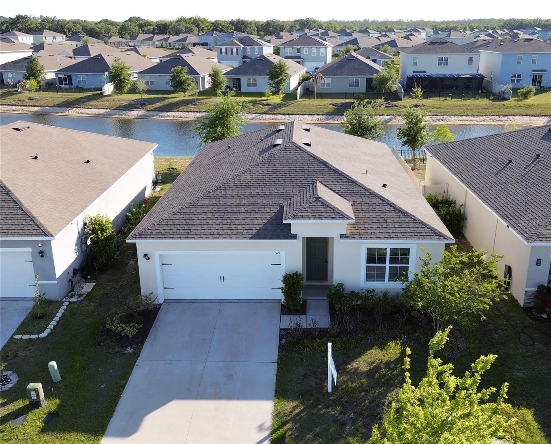 521 Nicken Grove Davenport FL 33837