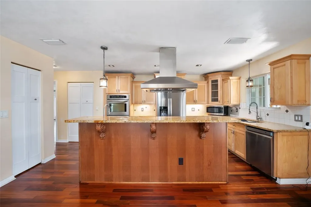 28924 SW 30th Avenue Newberry FL 32669