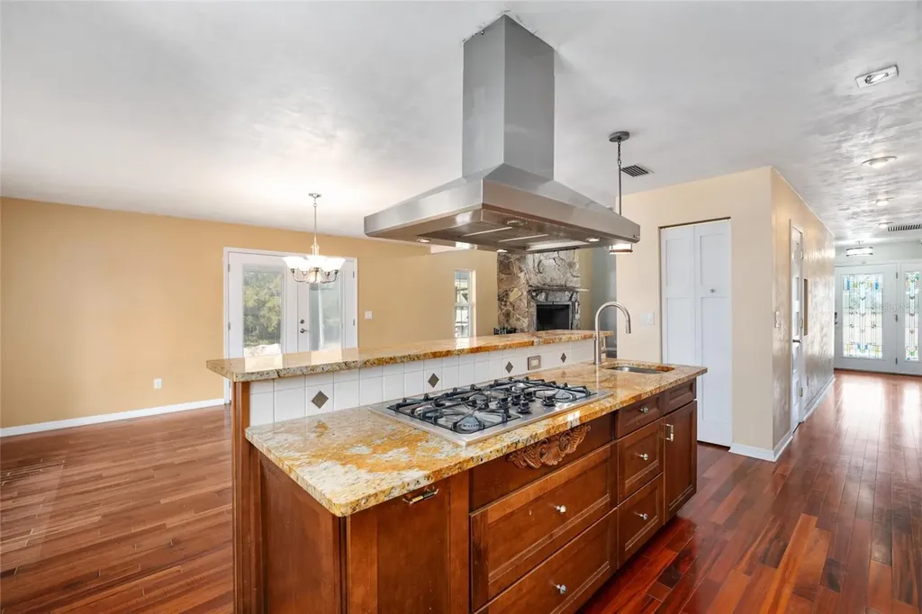 28924 SW 30th Avenue Newberry FL 32669