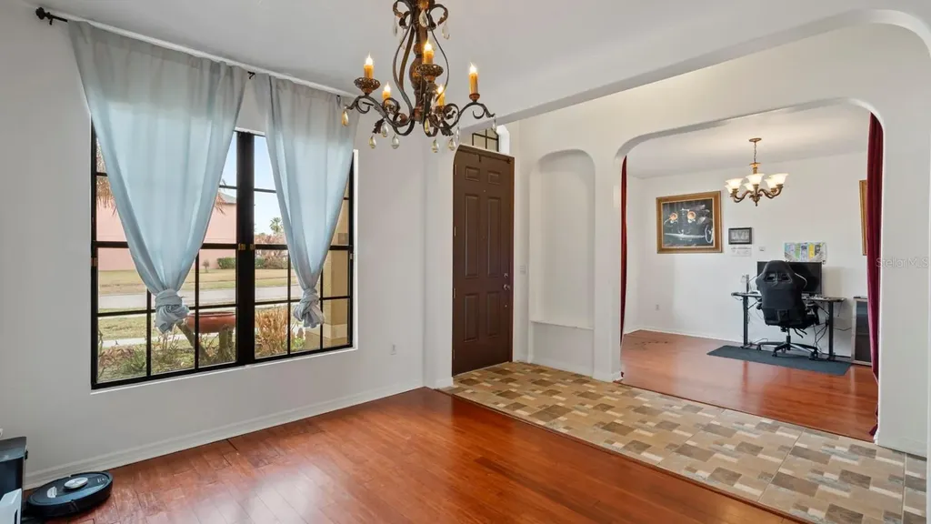 2819 Village Pine Terrace Orlando FL 32833