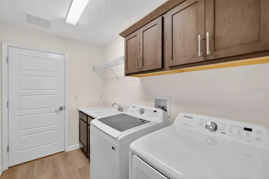 6672 Garner Path The Villages FL 34762