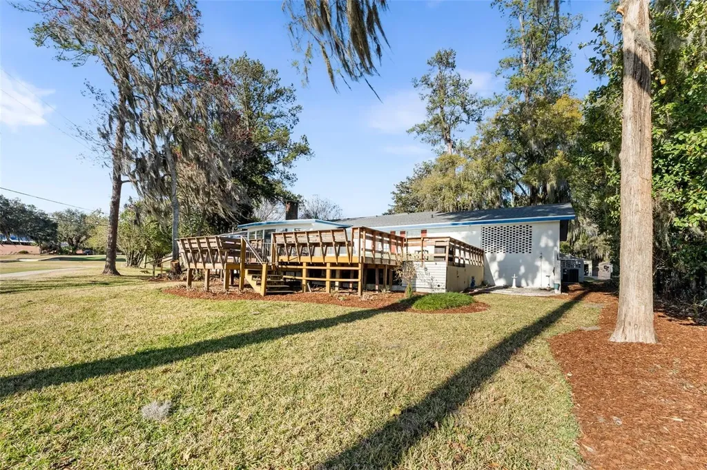 2737 SW 4th Place Gainesville FL 32607