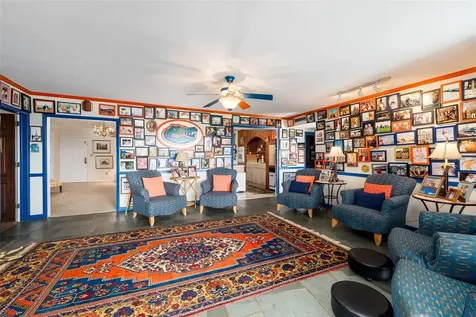 2737 SW 4th Place Gainesville FL 32607