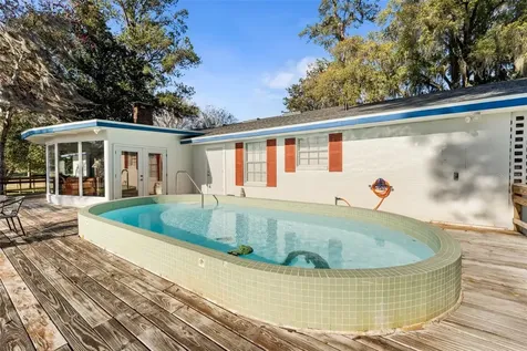 2737 SW 4th Place Gainesville FL 32607