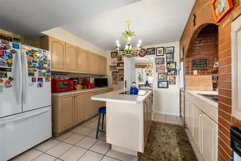 2737 SW 4th Place Gainesville FL 32607