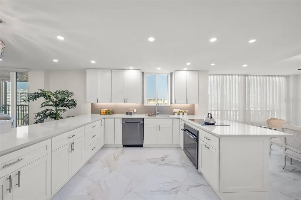 5880 Midnight Pass Road Sarasota FL 34242