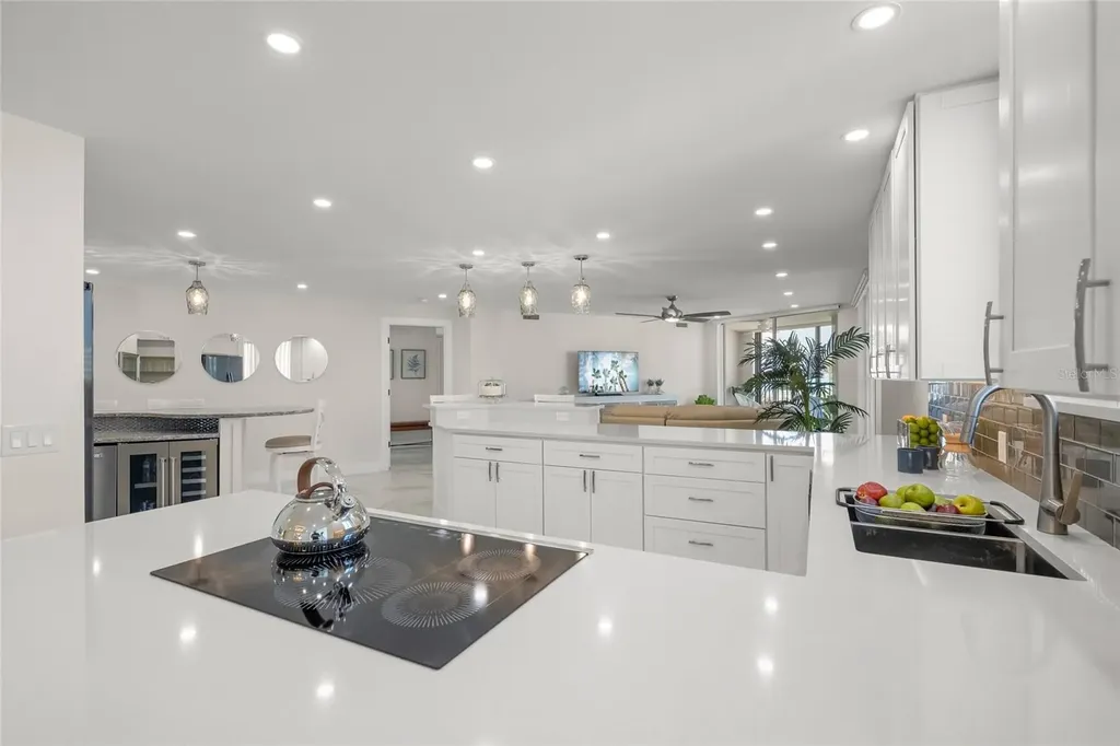 5880 Midnight Pass Road Sarasota FL 34242