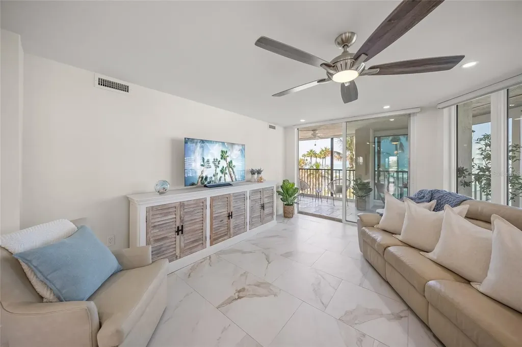 5880 Midnight Pass Road Sarasota FL 34242