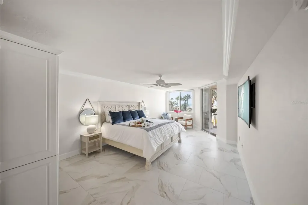 5880 Midnight Pass Road Sarasota FL 34242