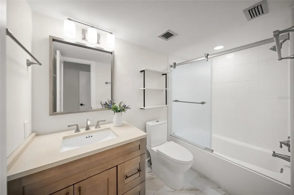 5880 Midnight Pass Road Sarasota FL 34242