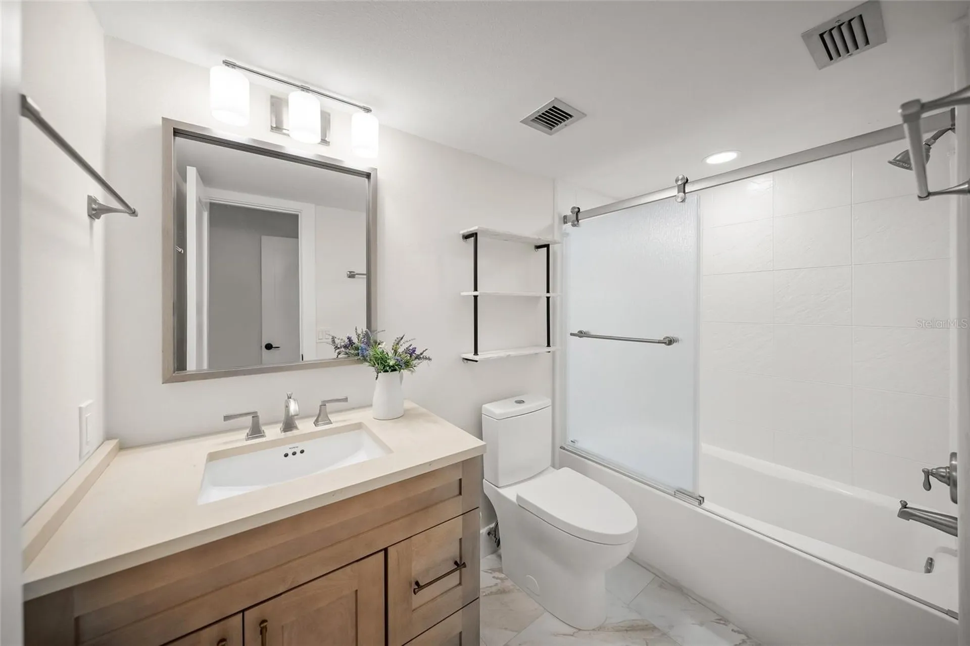 5880 Midnight Pass Road Sarasota FL 34242