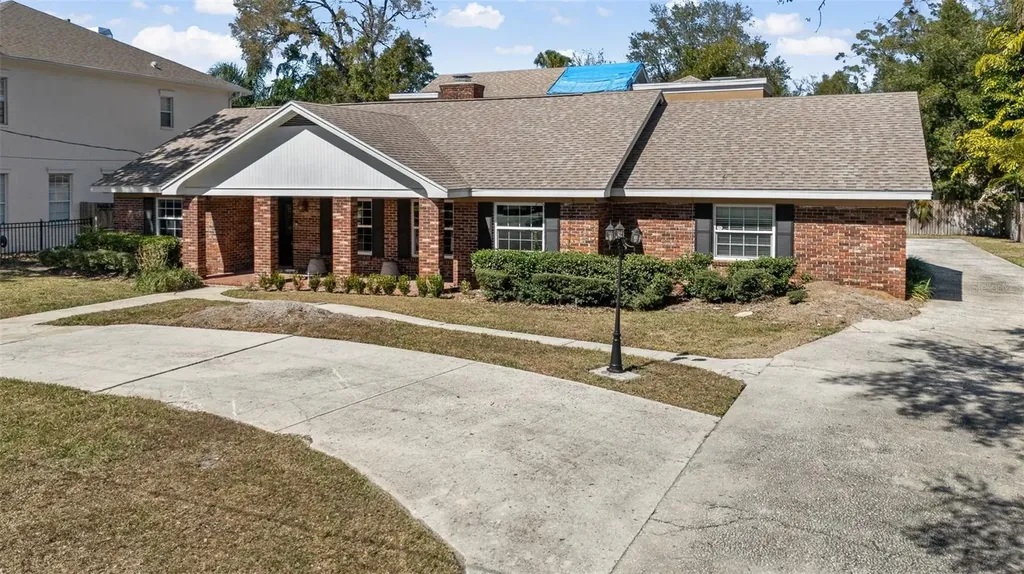 4205 W Azeele Street Tampa FL 33609