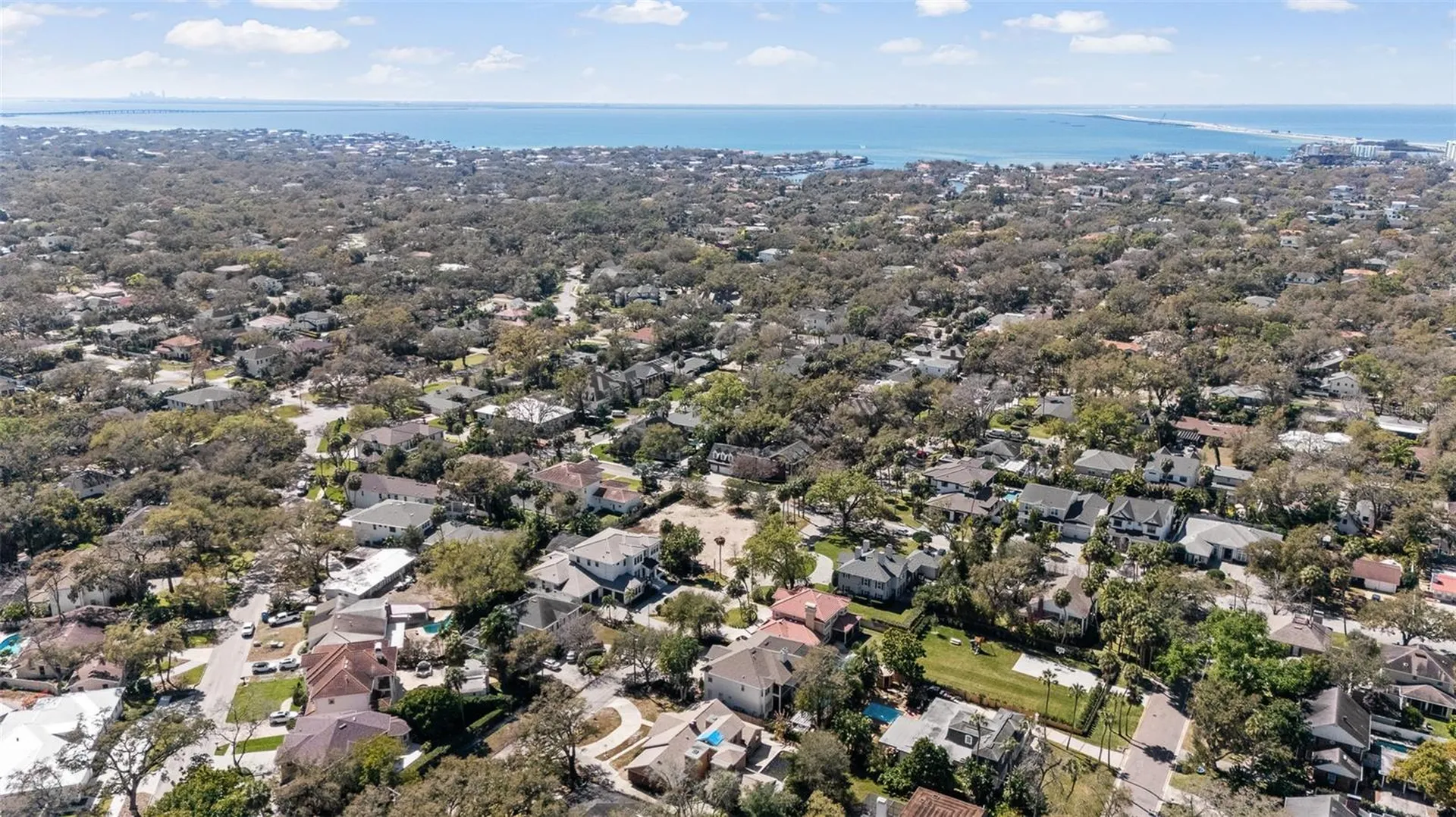 4205 W Azeele Street Tampa FL 33609