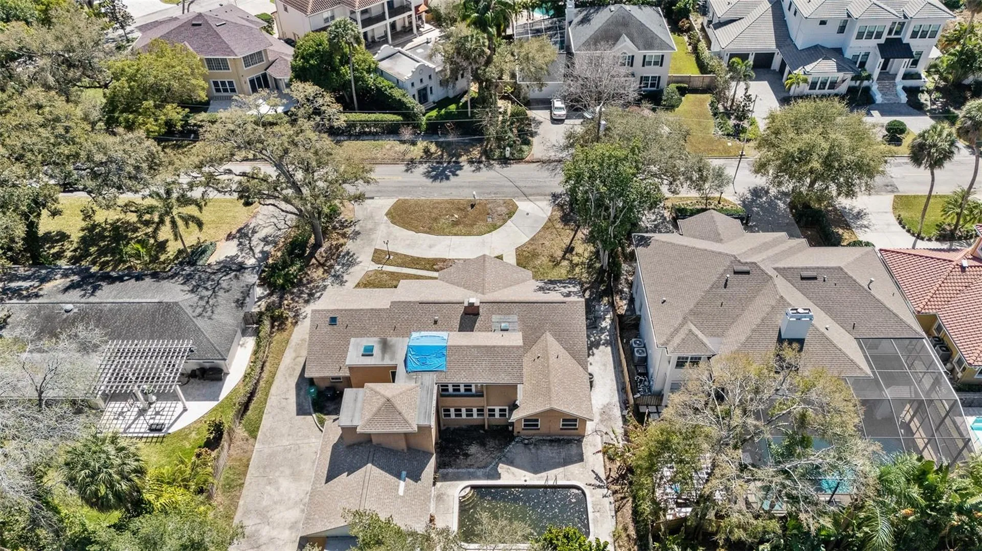 4205 W Azeele Street Tampa FL 33609