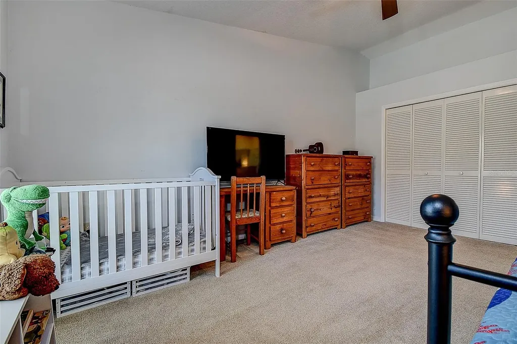 1607 Gulf Road Tarpon Springs FL 34689