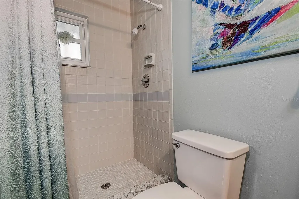 1607 Gulf Road Tarpon Springs FL 34689
