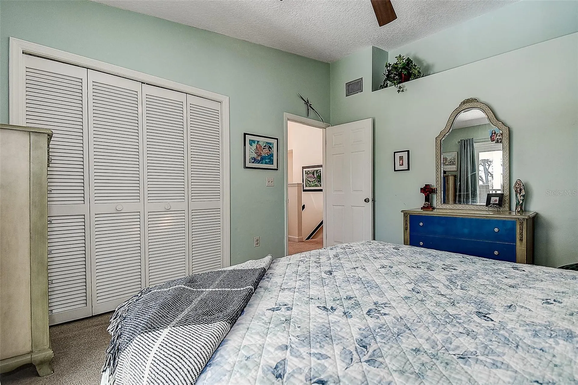1607 Gulf Road Tarpon Springs FL 34689