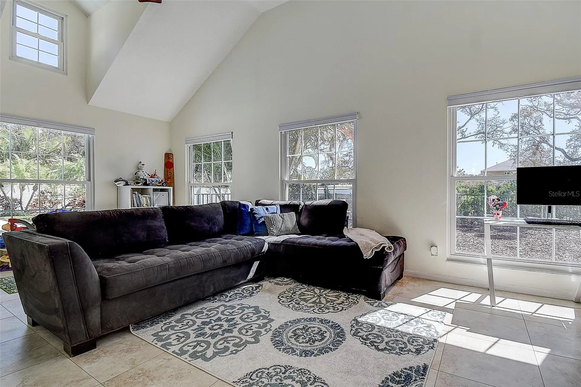 1607 Gulf Road Tarpon Springs FL 34689