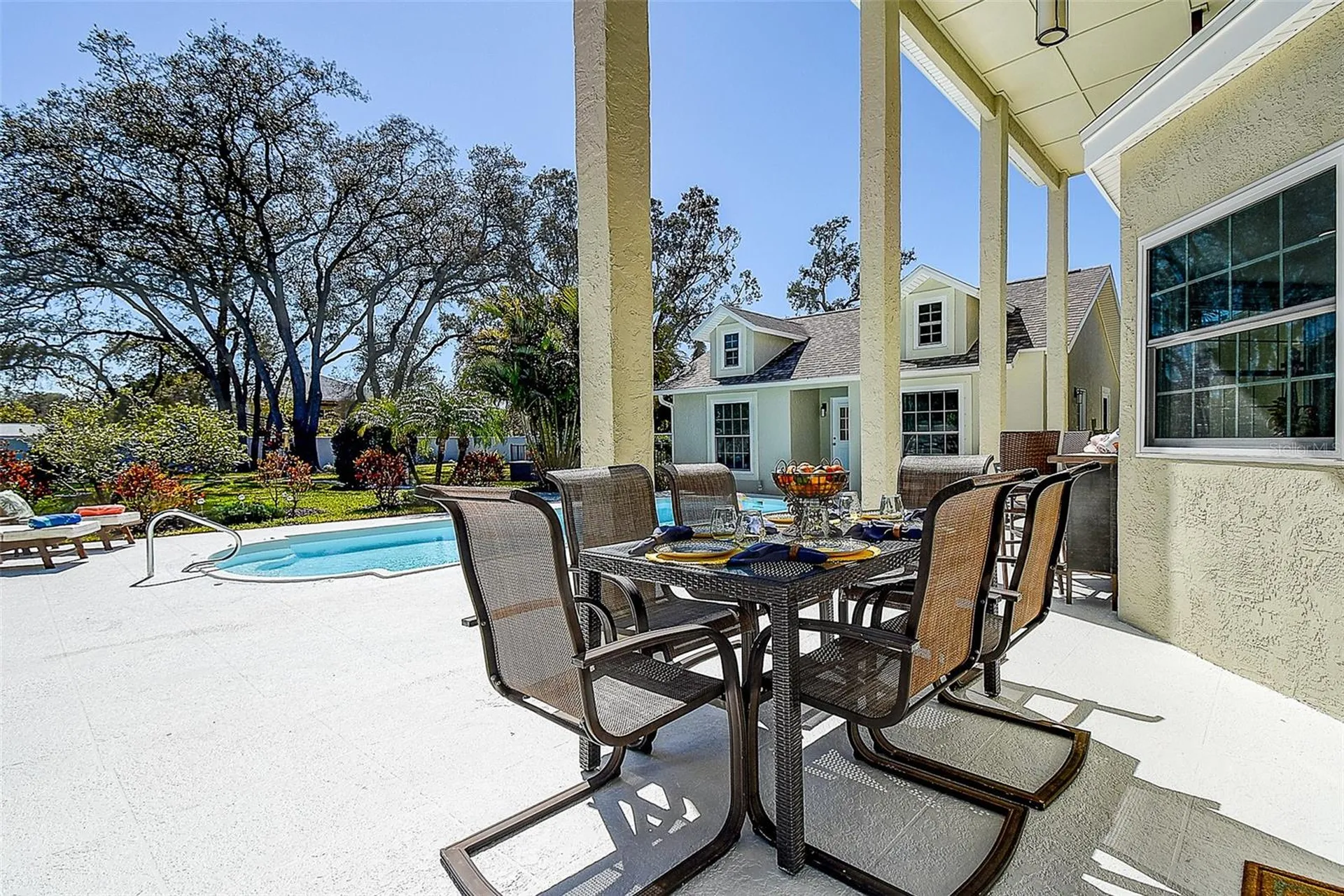 1607 Gulf Road Tarpon Springs FL 34689