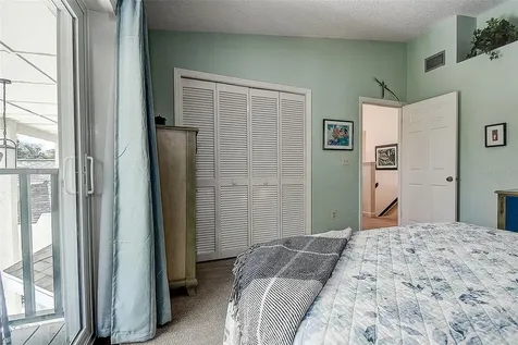 1607 Gulf Road Tarpon Springs FL 34689