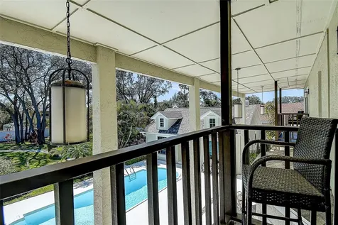 1607 Gulf Road Tarpon Springs FL 34689