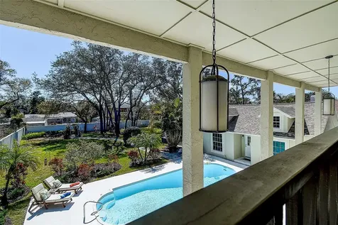 1607 Gulf Road Tarpon Springs FL 34689
