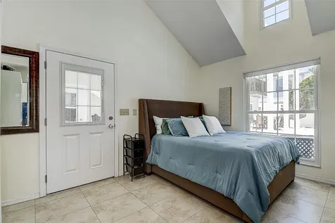 1607 Gulf Road Tarpon Springs FL 34689