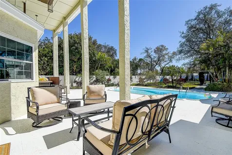 1607 Gulf Road Tarpon Springs FL 34689