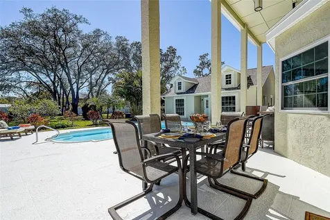 1607 Gulf Road Tarpon Springs FL 34689