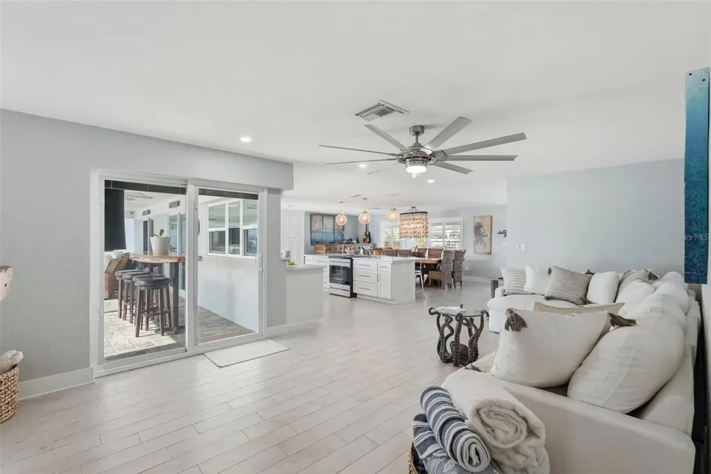6420 3rd Palm Point St Pete Beach FL 33706