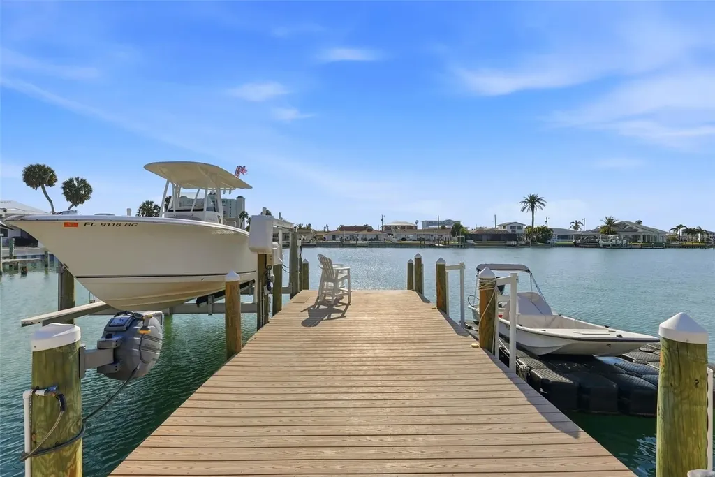 6420 3rd Palm Point St Pete Beach FL 33706