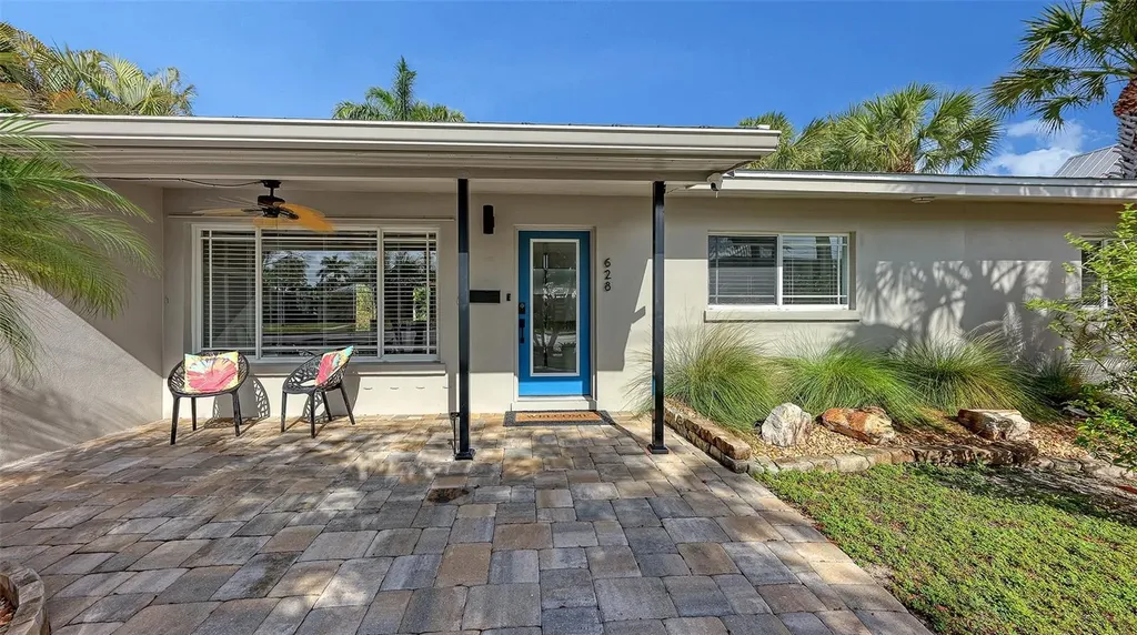 628 W Olympia Avenue Punta Gorda FL 33950