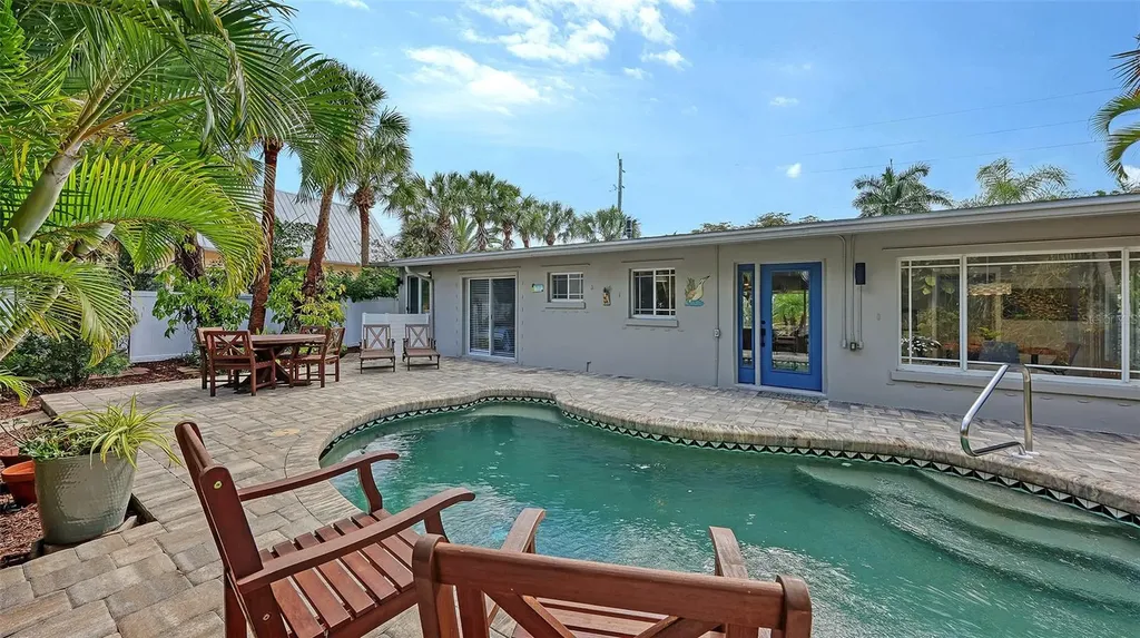 628 W Olympia Avenue Punta Gorda FL 33950