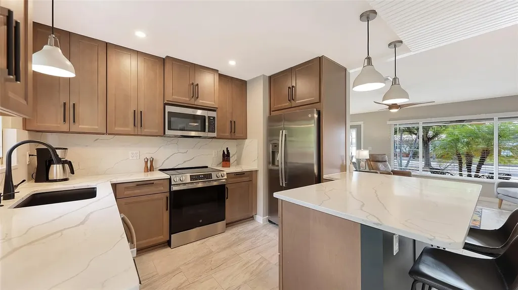 628 W Olympia Avenue Punta Gorda FL 33950