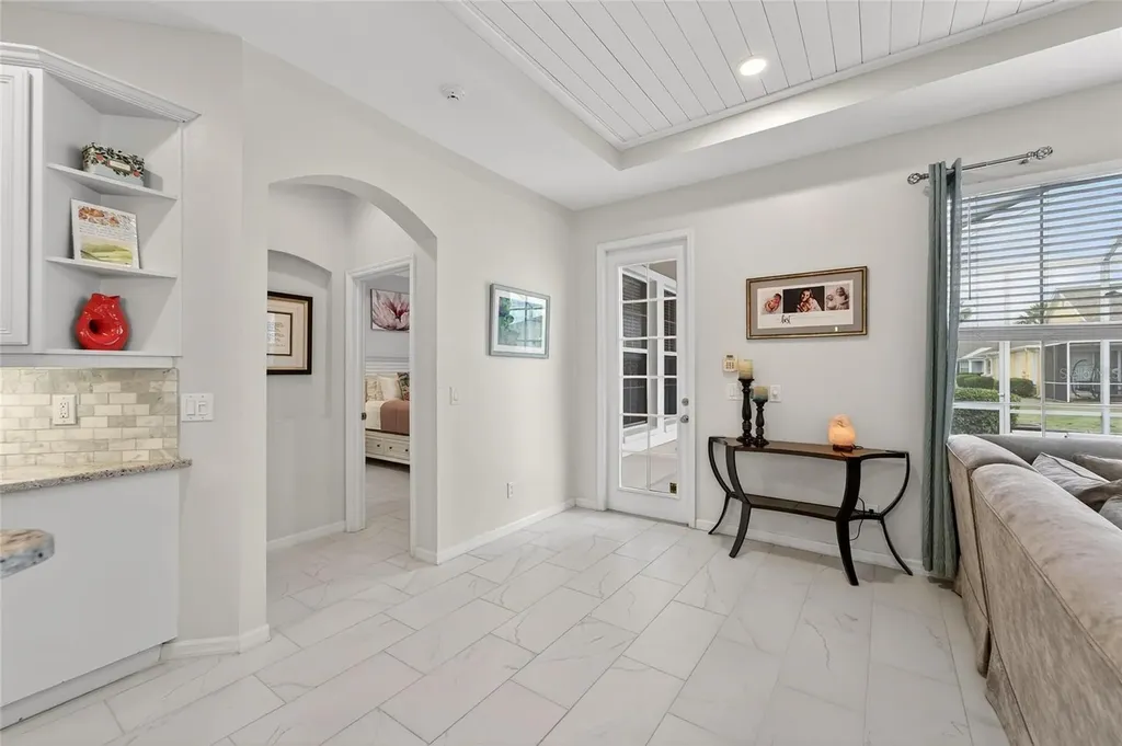 5515 Golden Isles Drive Apollo Beach FL 33572