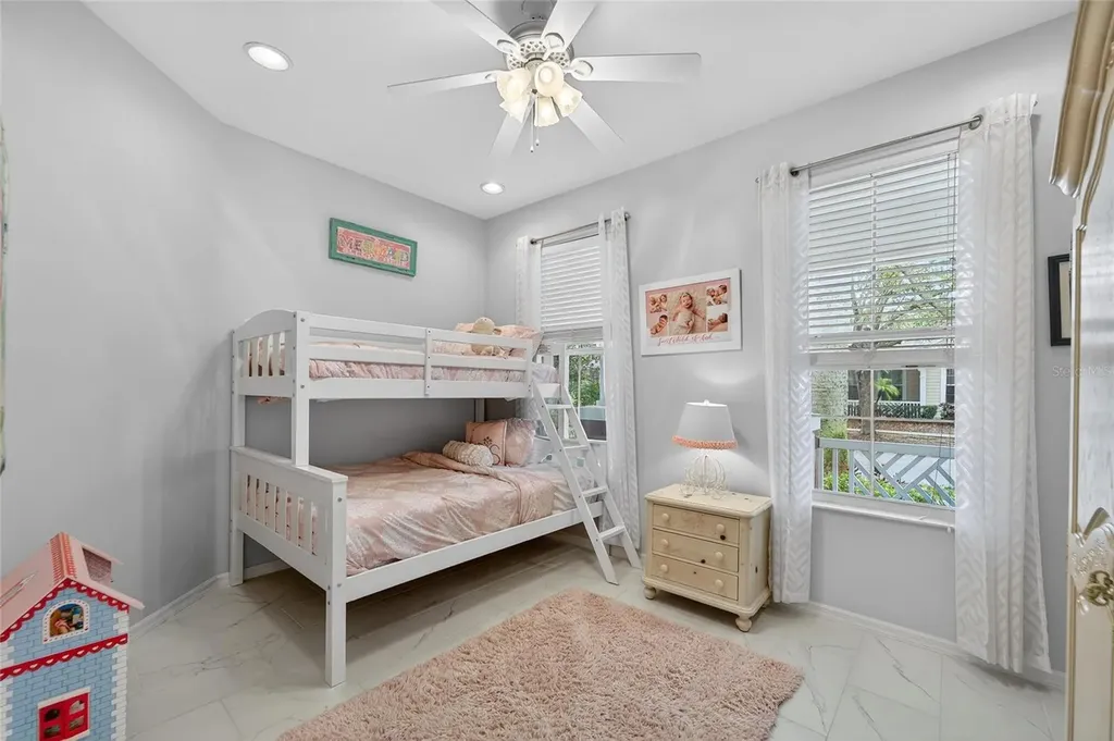 5515 Golden Isles Drive Apollo Beach FL 33572