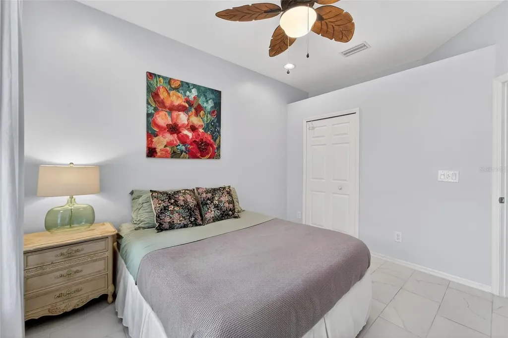 5515 Golden Isles Drive Apollo Beach FL 33572