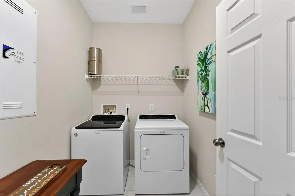 5515 Golden Isles Drive Apollo Beach FL 33572