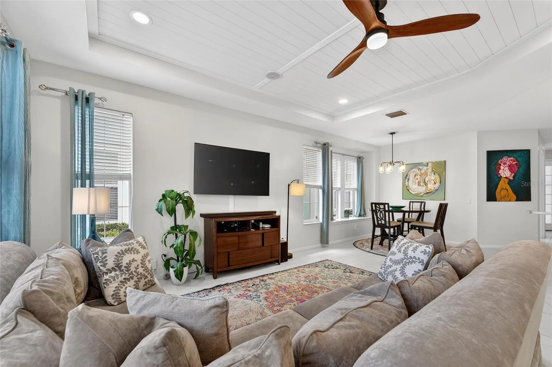 5515 Golden Isles Drive Apollo Beach FL 33572