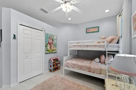 5515 Golden Isles Drive Apollo Beach FL 33572
