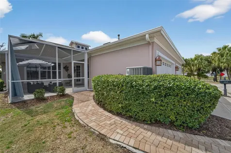 5515 Golden Isles Drive Apollo Beach FL 33572