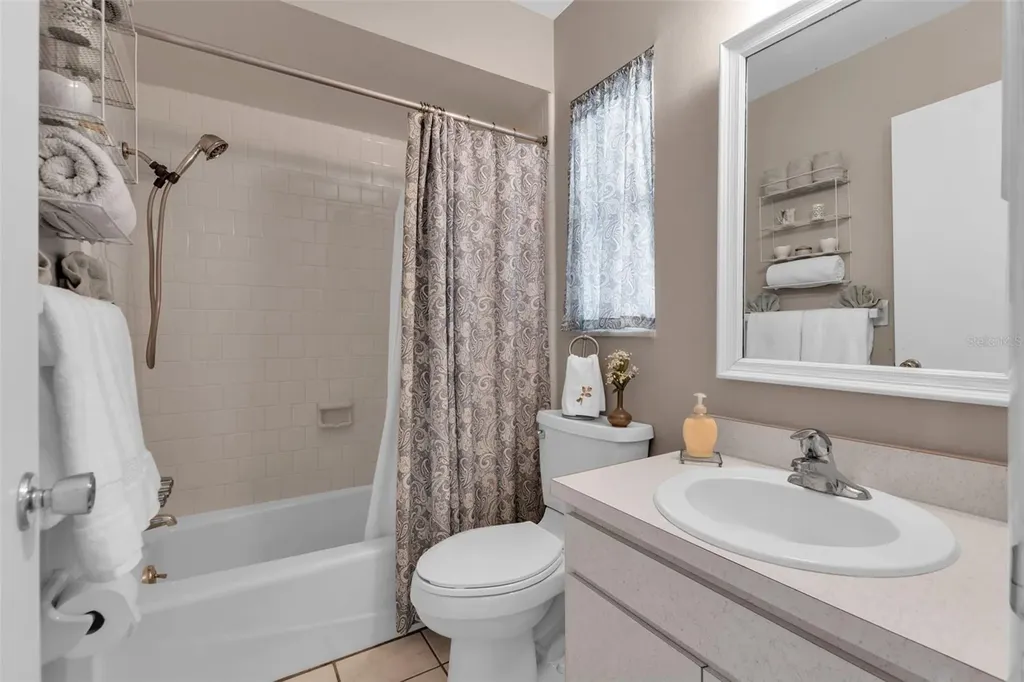 3215 Mercer Road Bradenton FL 34207