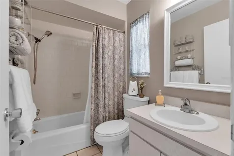 3215 Mercer Road Bradenton FL 34207
