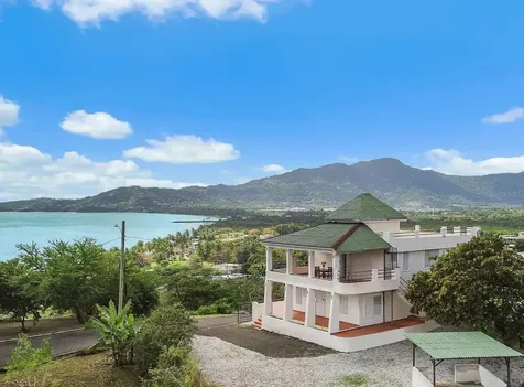 39 Comm Playa Guayanes Yabucoa PR 00767