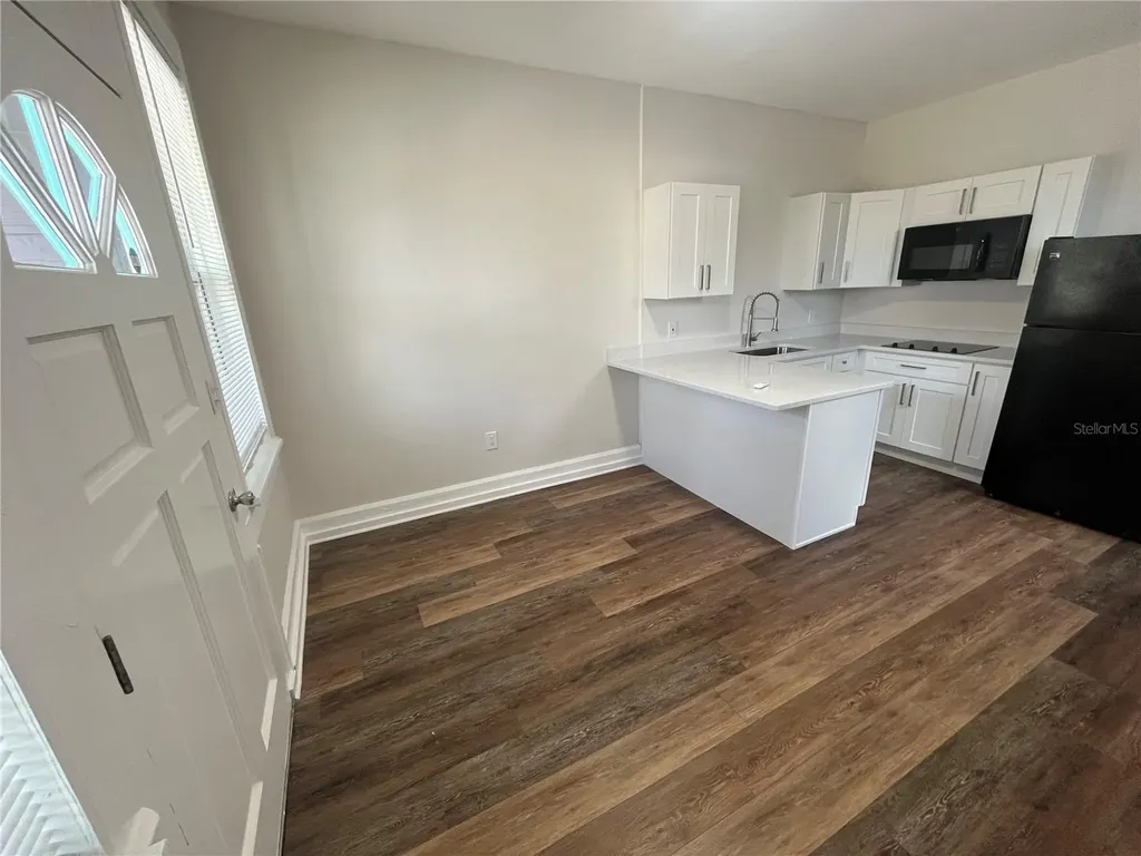 1402 N Garden Avenue Clearwater FL 33755