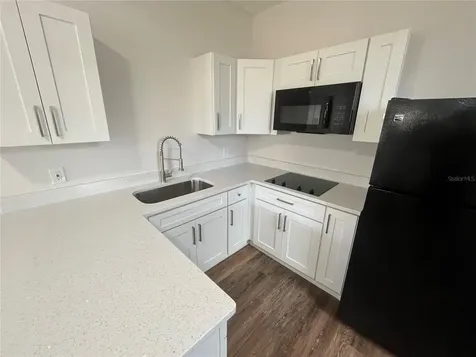 1402 N Garden Avenue Clearwater FL 33755