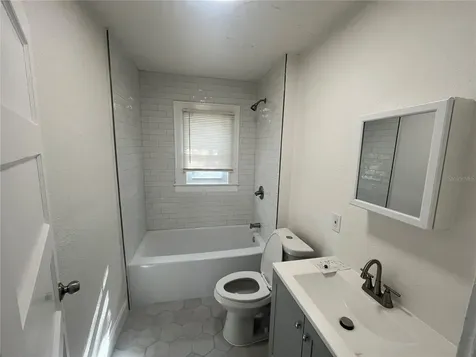 1402 N Garden Avenue Clearwater FL 33755